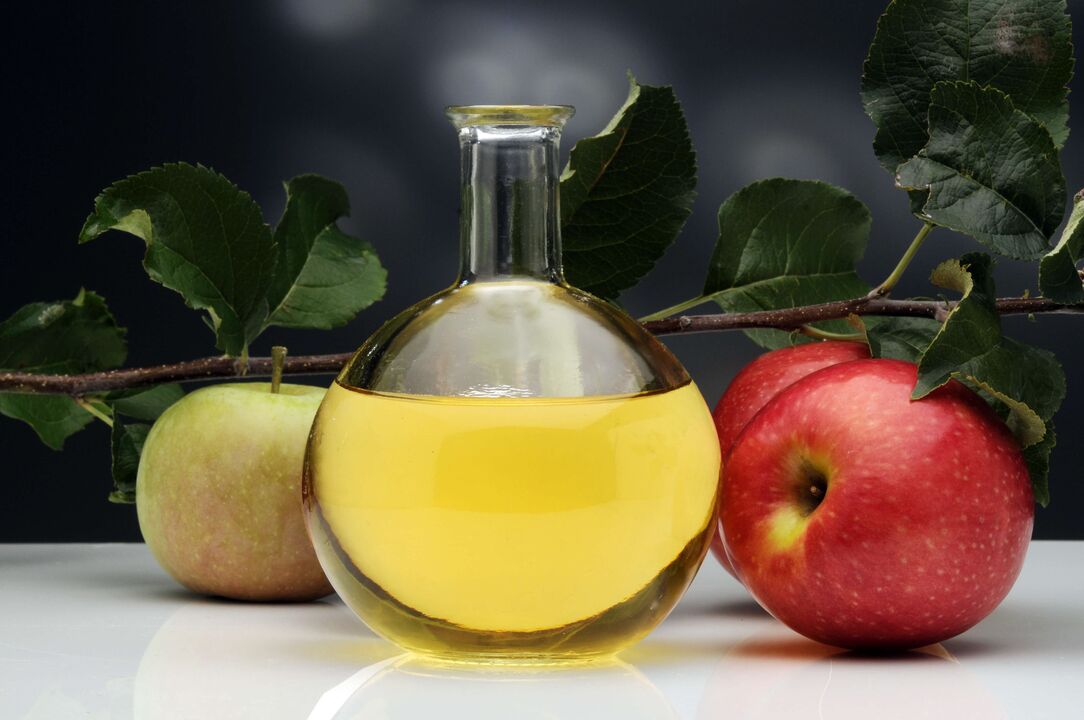 apple cider vinegar against nail fungus