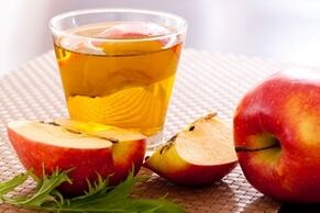apple cider vinegar against nail fungus